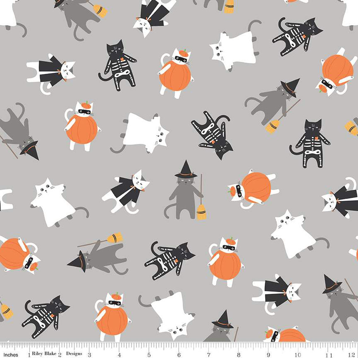 CATS ON GRAY HEY BOOTIFUL