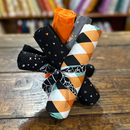 5 FAT QUARTERS HALLOWEEN