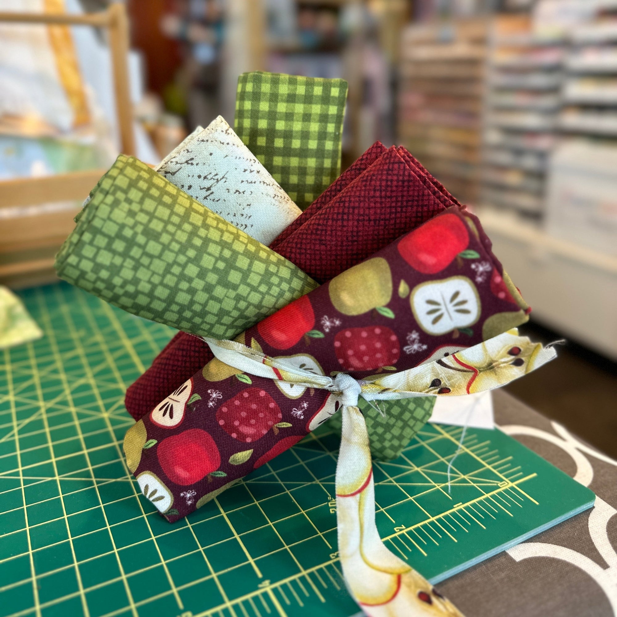 5 FAT QUARTERS - FALL