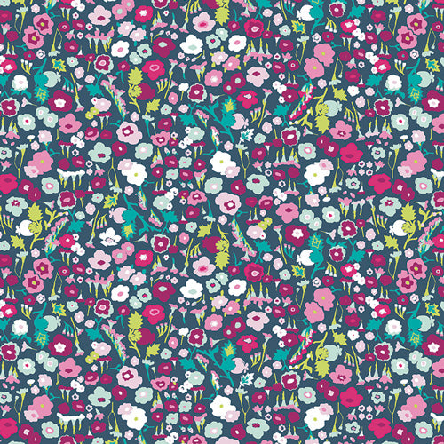 PRETTY DITSY DREAM IN KNIT