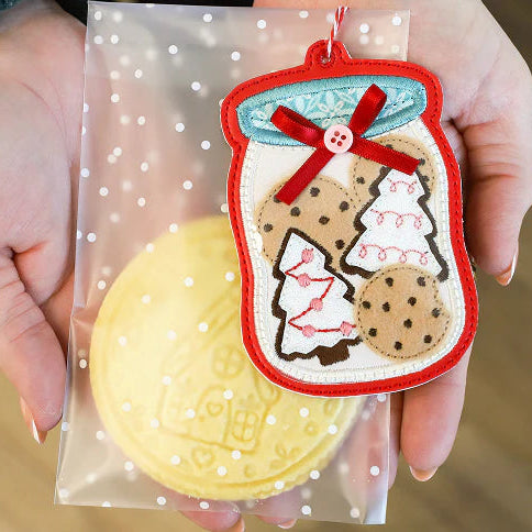 MRS. CLAUS' BAKERY - IN PERSON - FRIDAY, OCTOBER 23