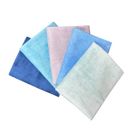 WINTER BUNDLE OF 5 FAT QUARTERS