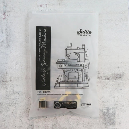 VINTAGE SEWING MACHINE