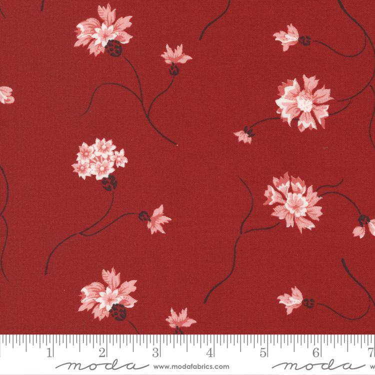 CRIMSON FLORET RED AND WHITE GATHERINGS
