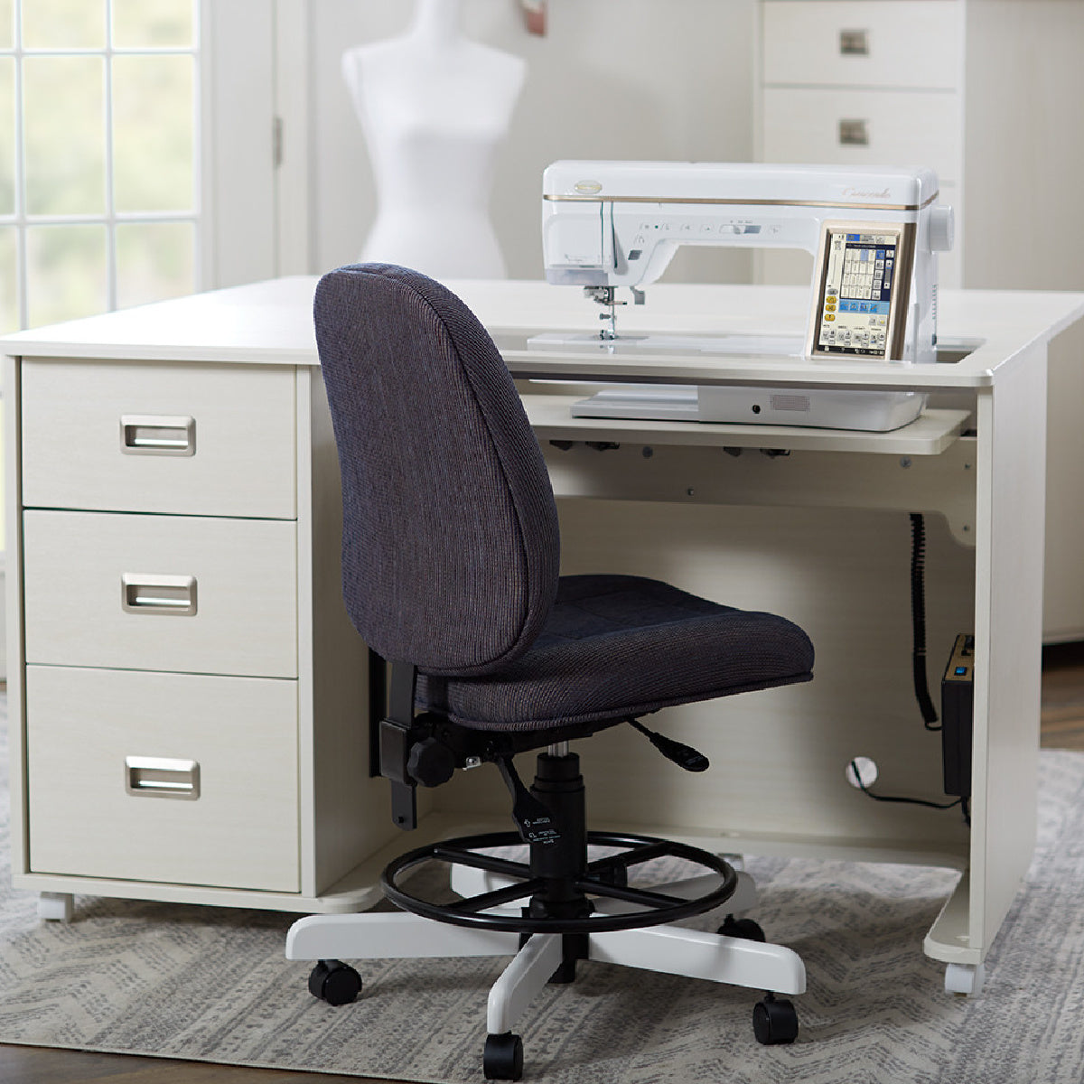KOALA STUDIOS - ARTISTRY DRAWER CENTER BASE